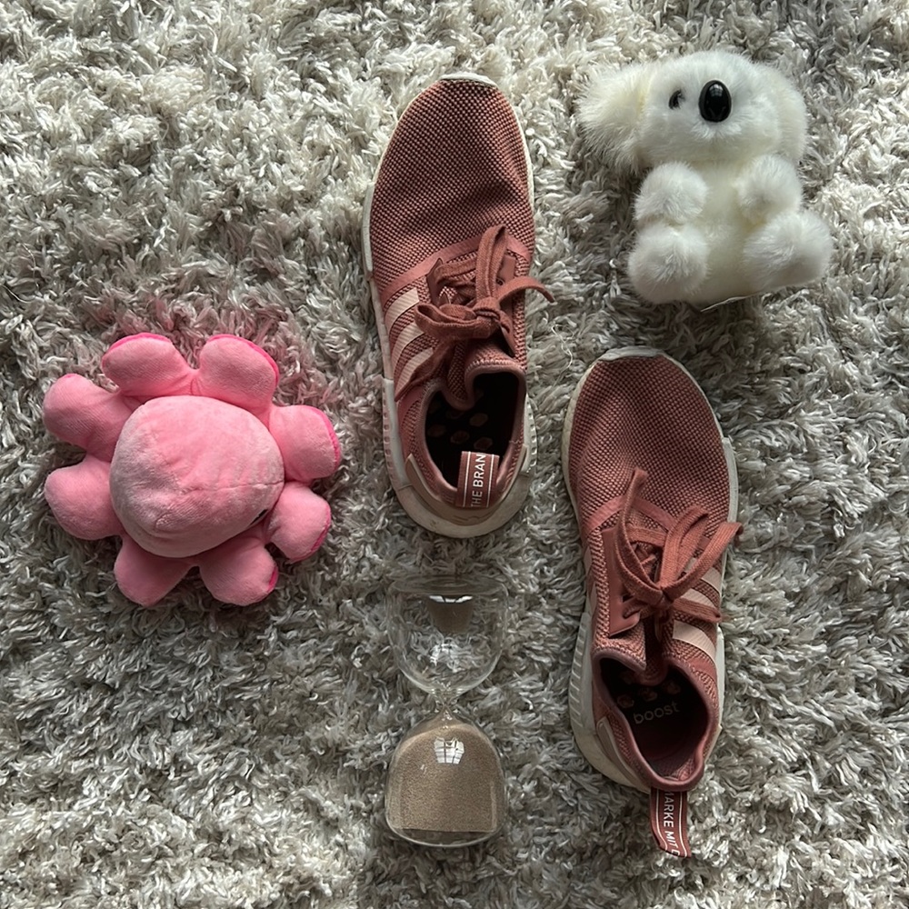 PINK ADIDAS